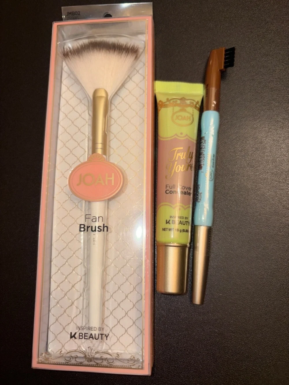 Joah Makeup bundle of 3 items